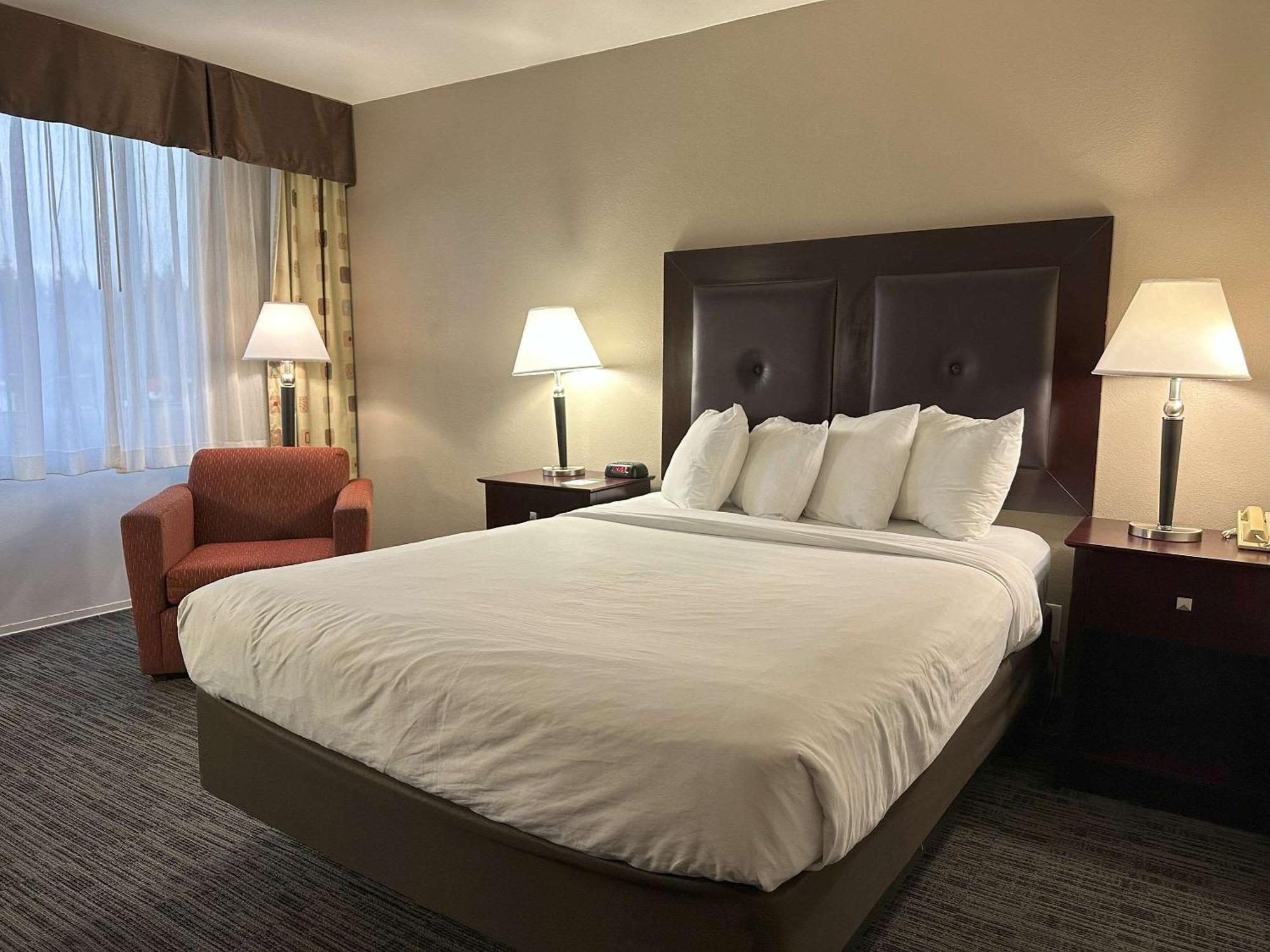 Quality Inn & Suites Everett Dış mekan fotoğraf