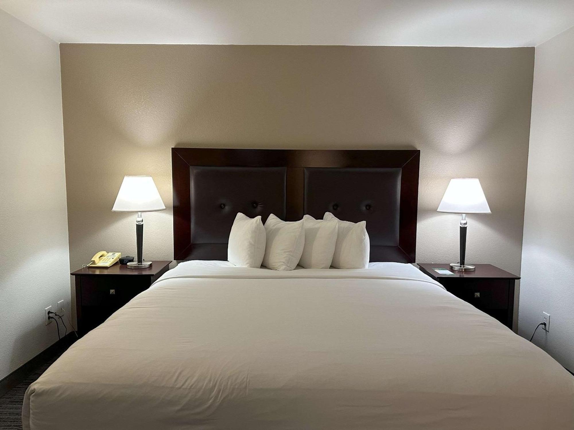 Quality Inn & Suites Everett Dış mekan fotoğraf